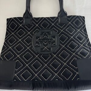 🖤 Tory Burch Quilted Nylon Patent Leather Tote – Black/Gold Accents 🖤